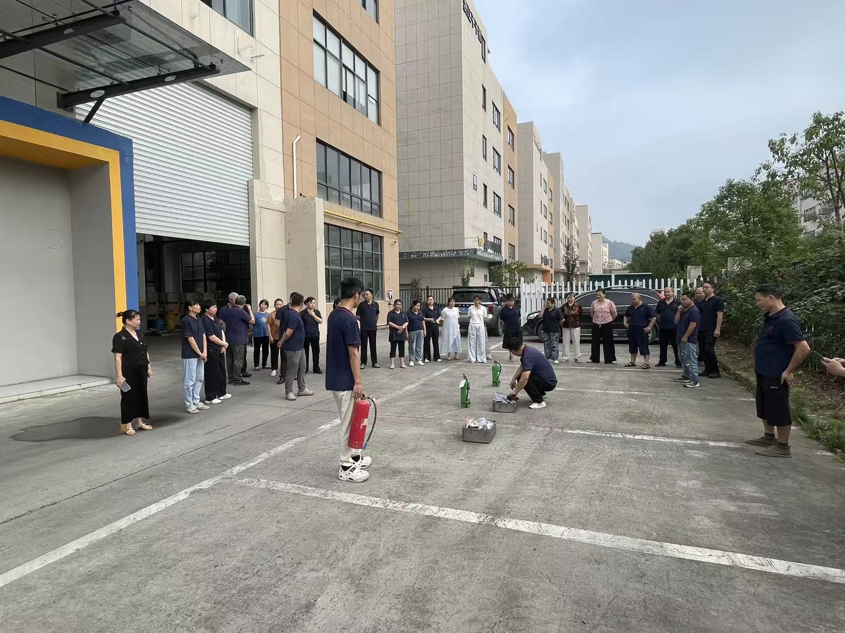 强化消防意识 筑牢安全屏障——浙江耀东智造科技有限公司开展消防实操演练